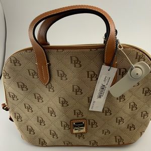 Doomed & Bourke Maxi Quilt Mini Sydney Natural